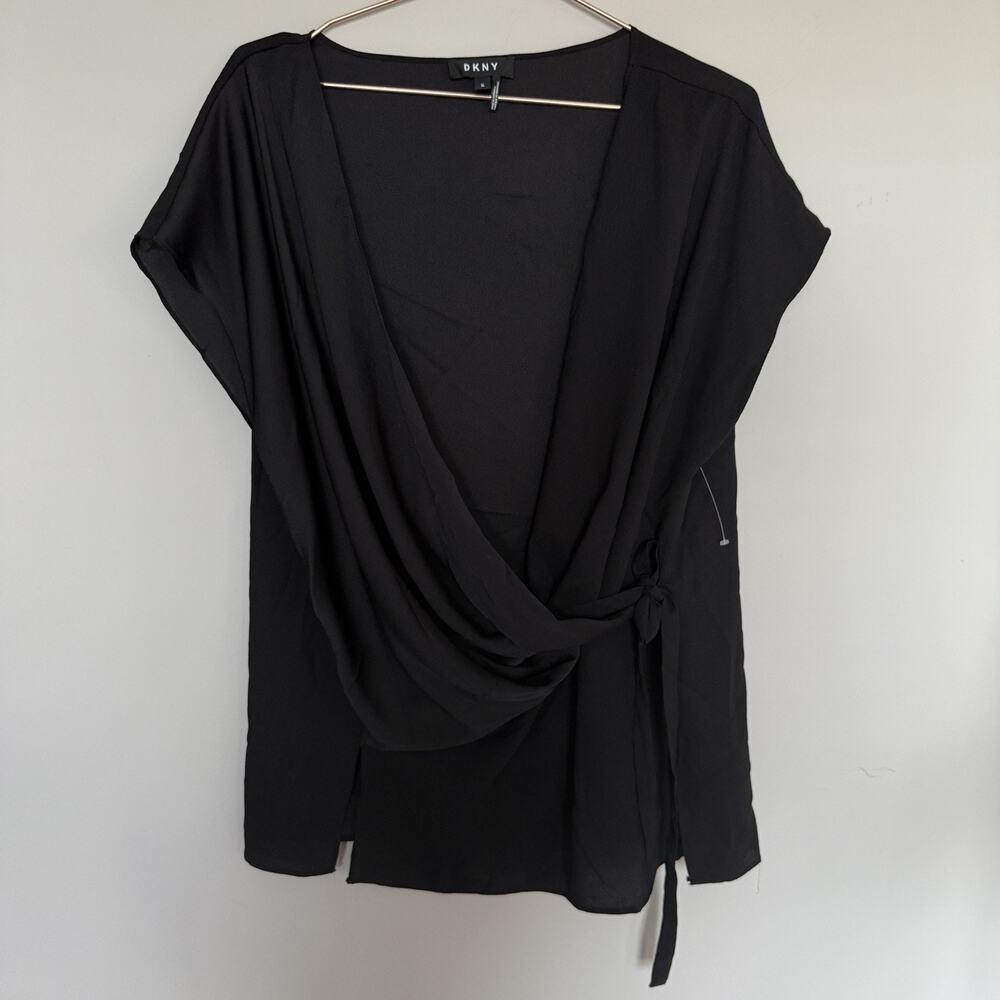 DKNY Womens Wrap Tie Top XL Black Short Sleeve V Neck Whimsigoth Fairy Grunge - Picture 2 of 6